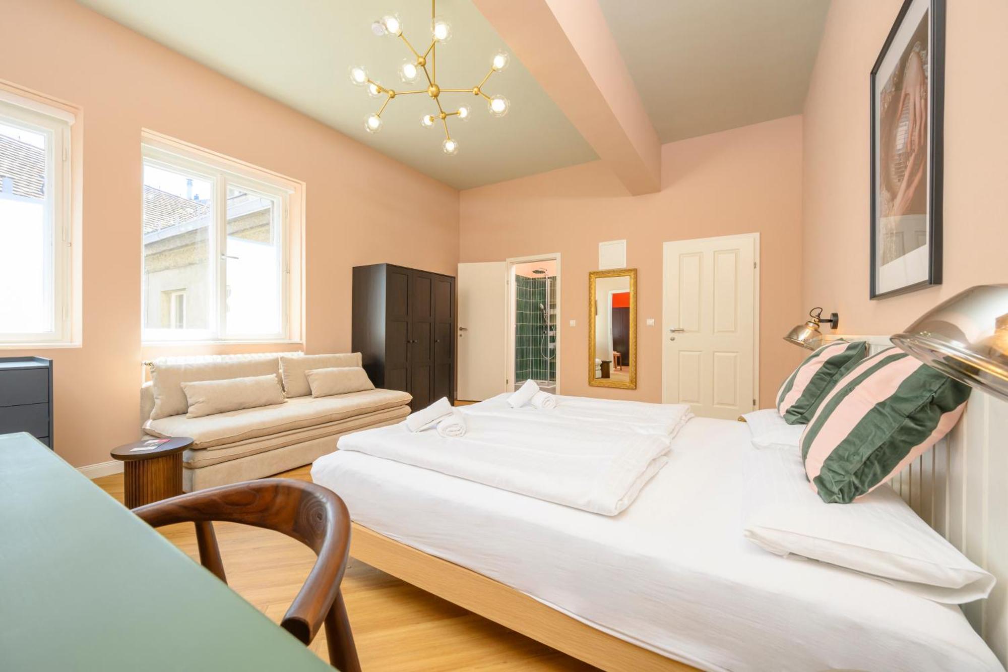 Palais Palffy Suits Apartament
